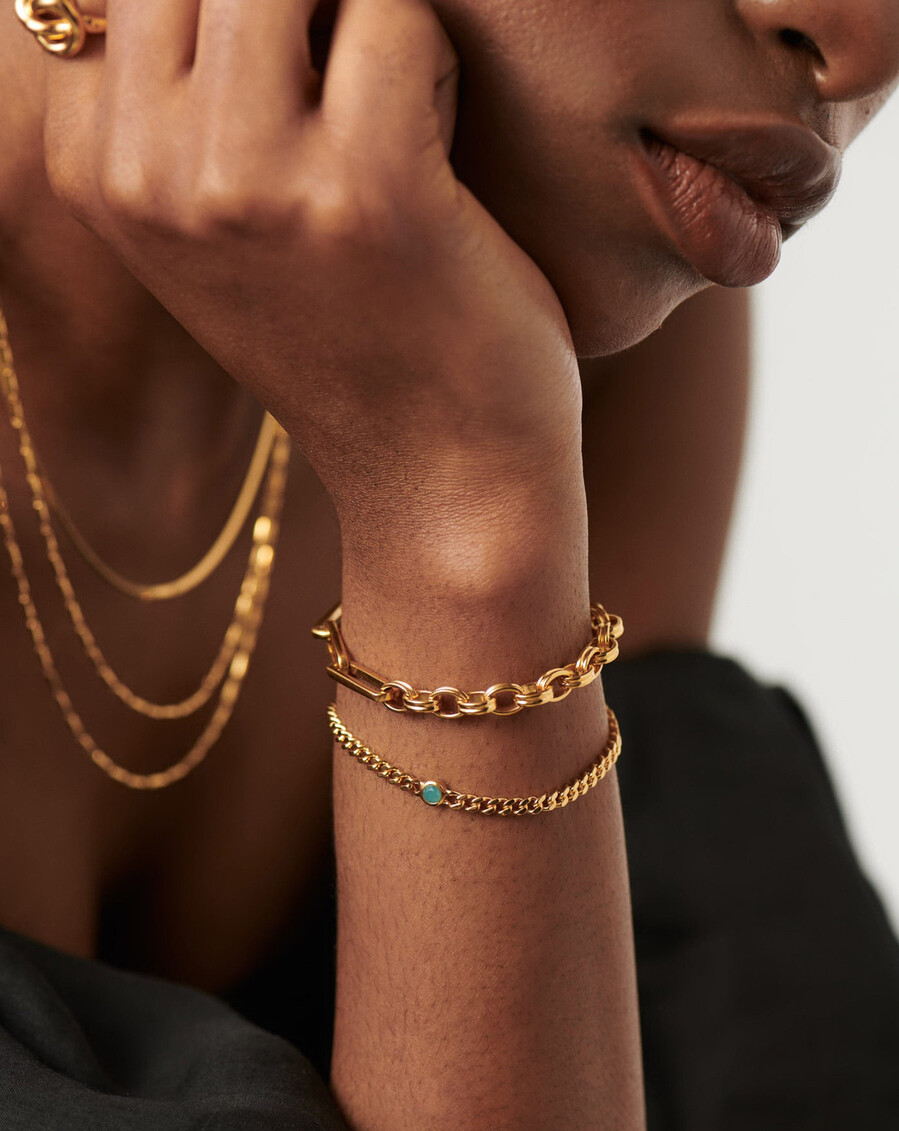 pulsera de cadena con piedra natal de marzo