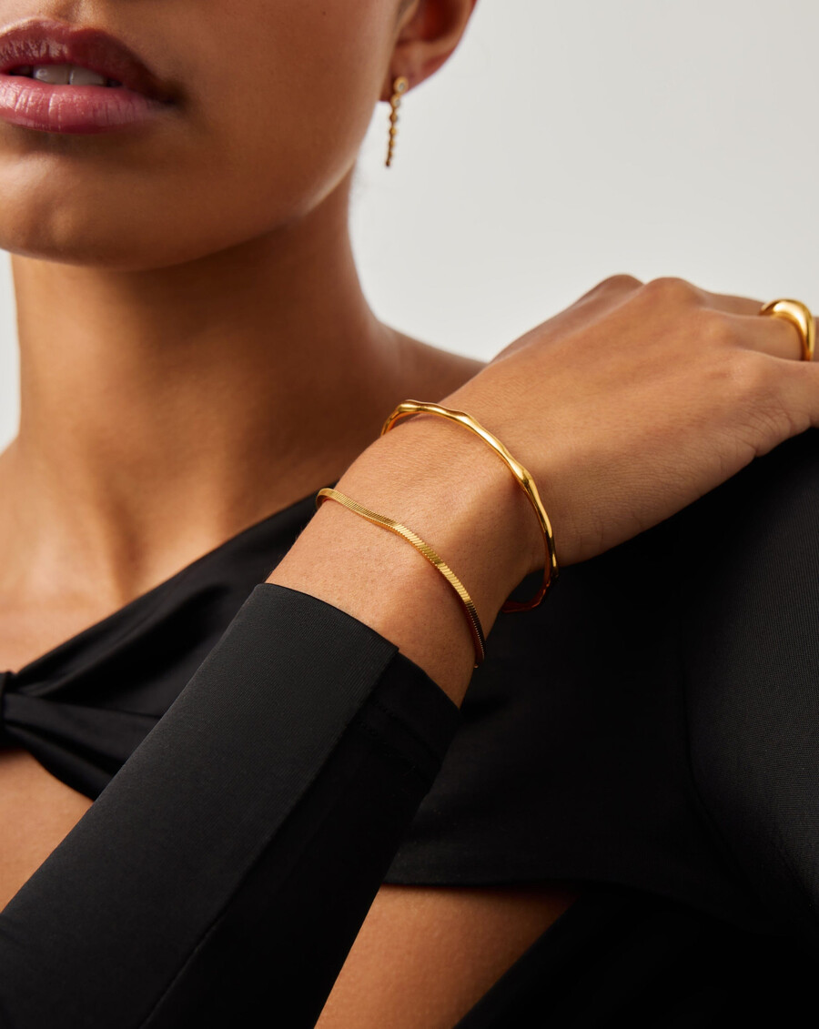 pulsera de puño fundido - oro