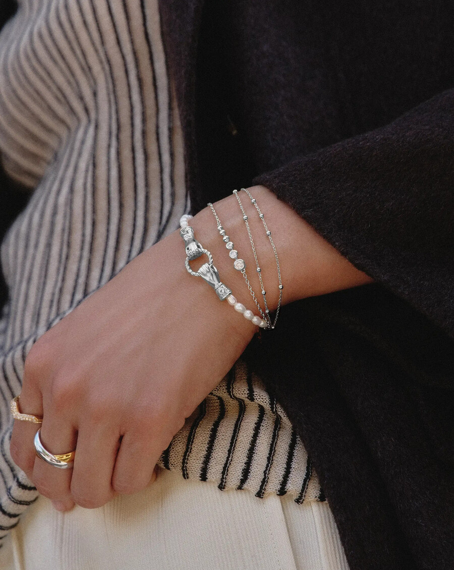 pulsera de perlas harris reed in good hands