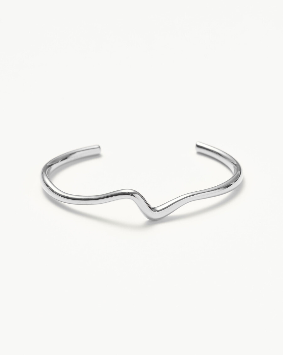 pulsera de plata con ondas fundidas