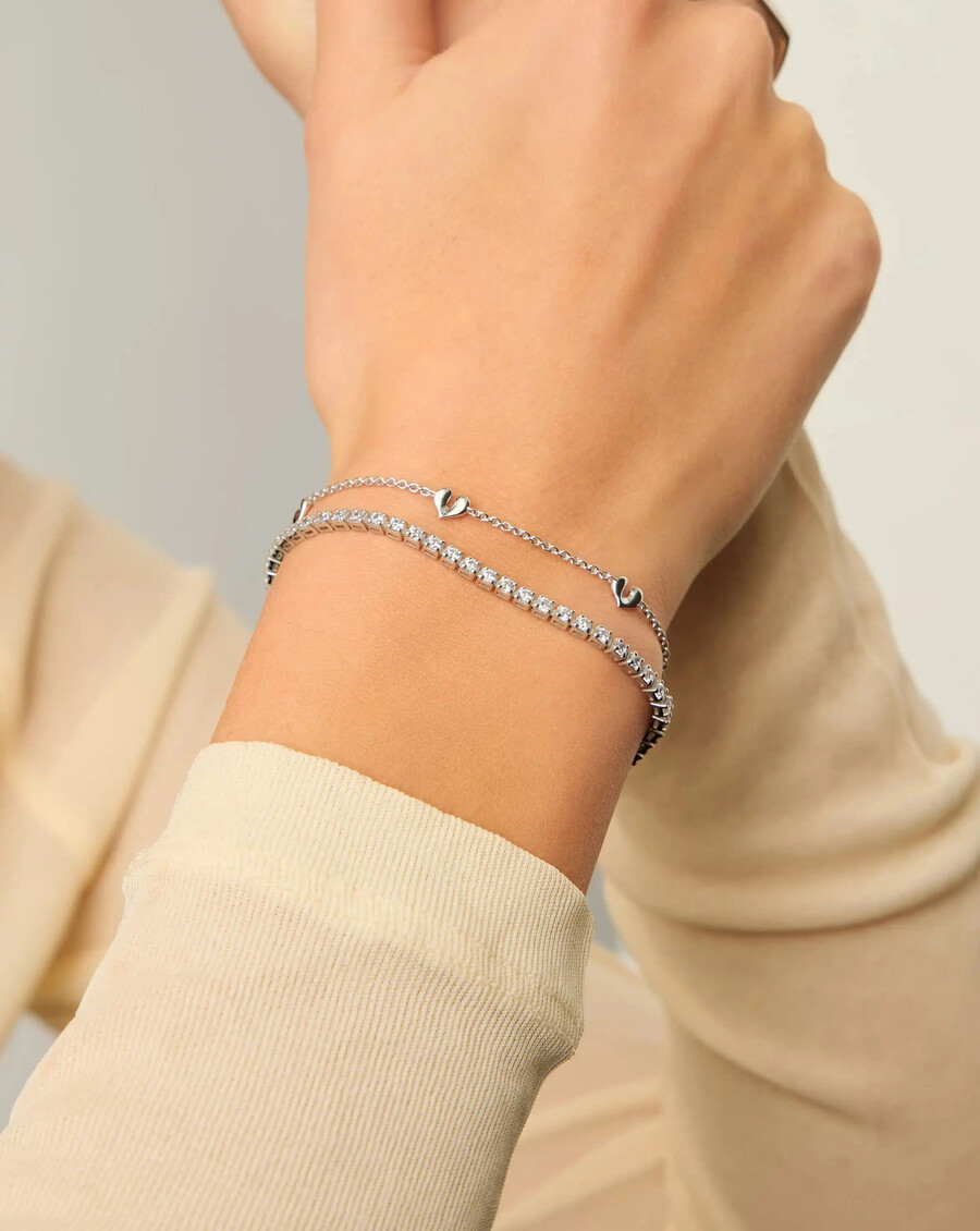 pulsera con mini dijes de corazón fundido
