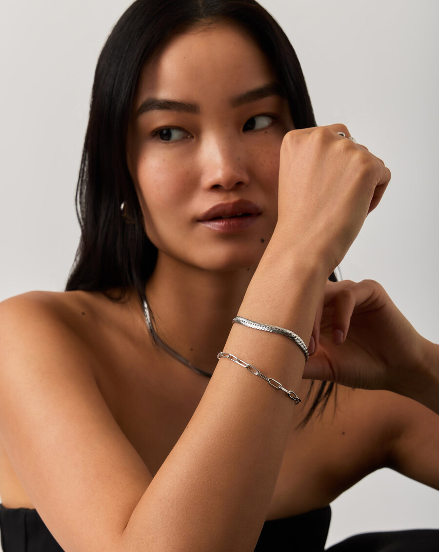 pulsera clásica de cadena con miniclip - plata
