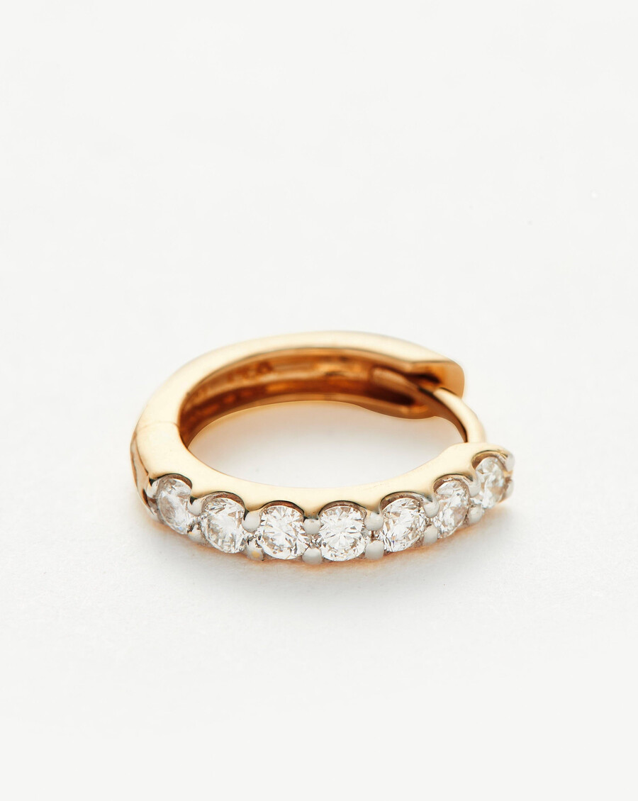 anillo huggie clásico de diamantes individuales - oro macizo de 14 k