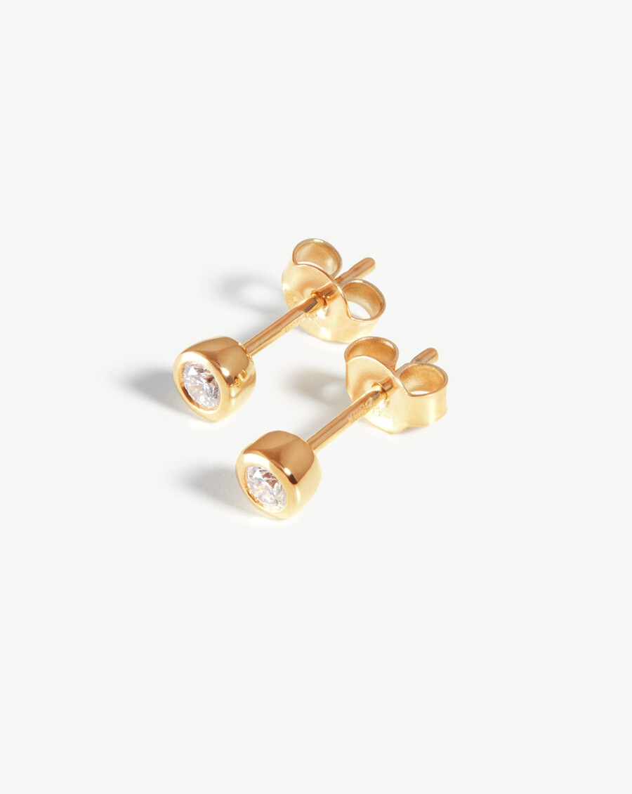 aretes clásicos de diamantes solitarios en oro macizo de 14 k