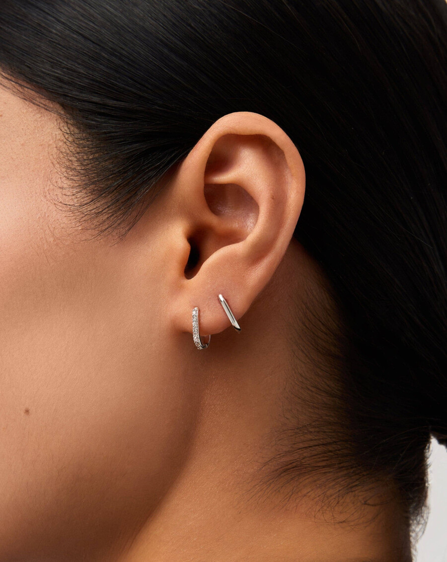 pendientes de aro mini ovalados de oro blanco macizo de 14 k