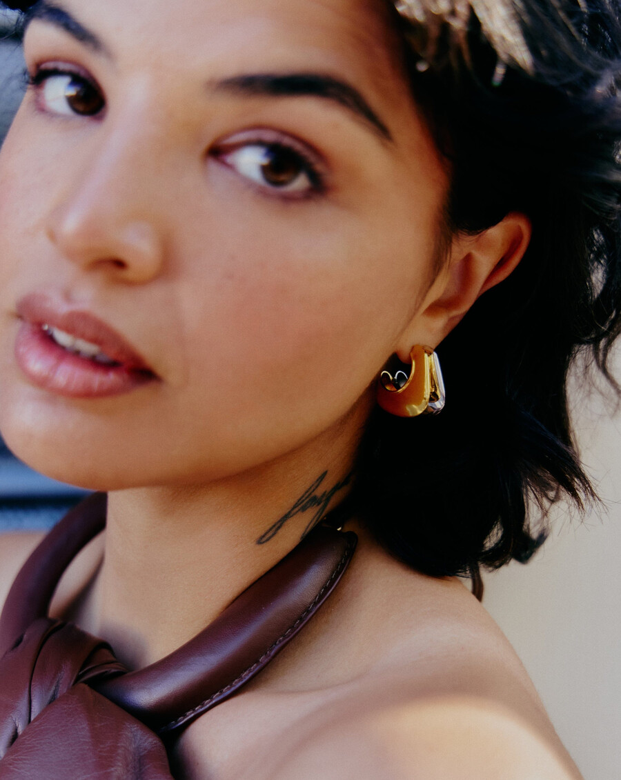 pendientes de aro medianos con doble cresta y cúpula hera