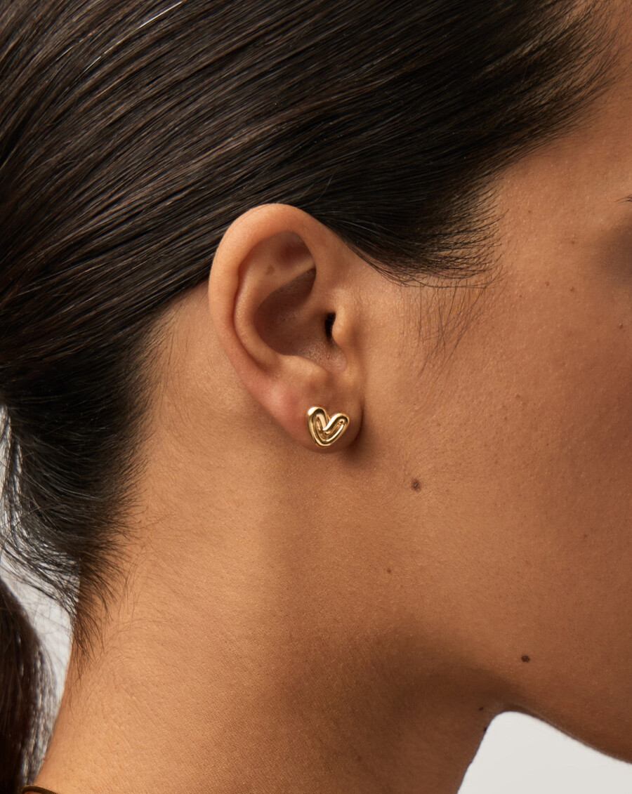 mini aretes de corazón hinchado