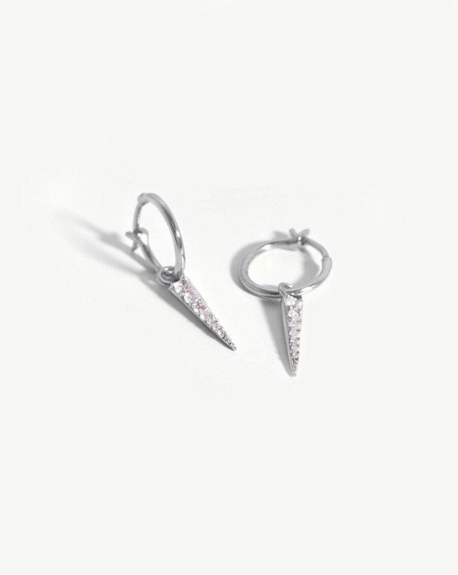 pendientes de aro pequeños con dije de espiga pavé