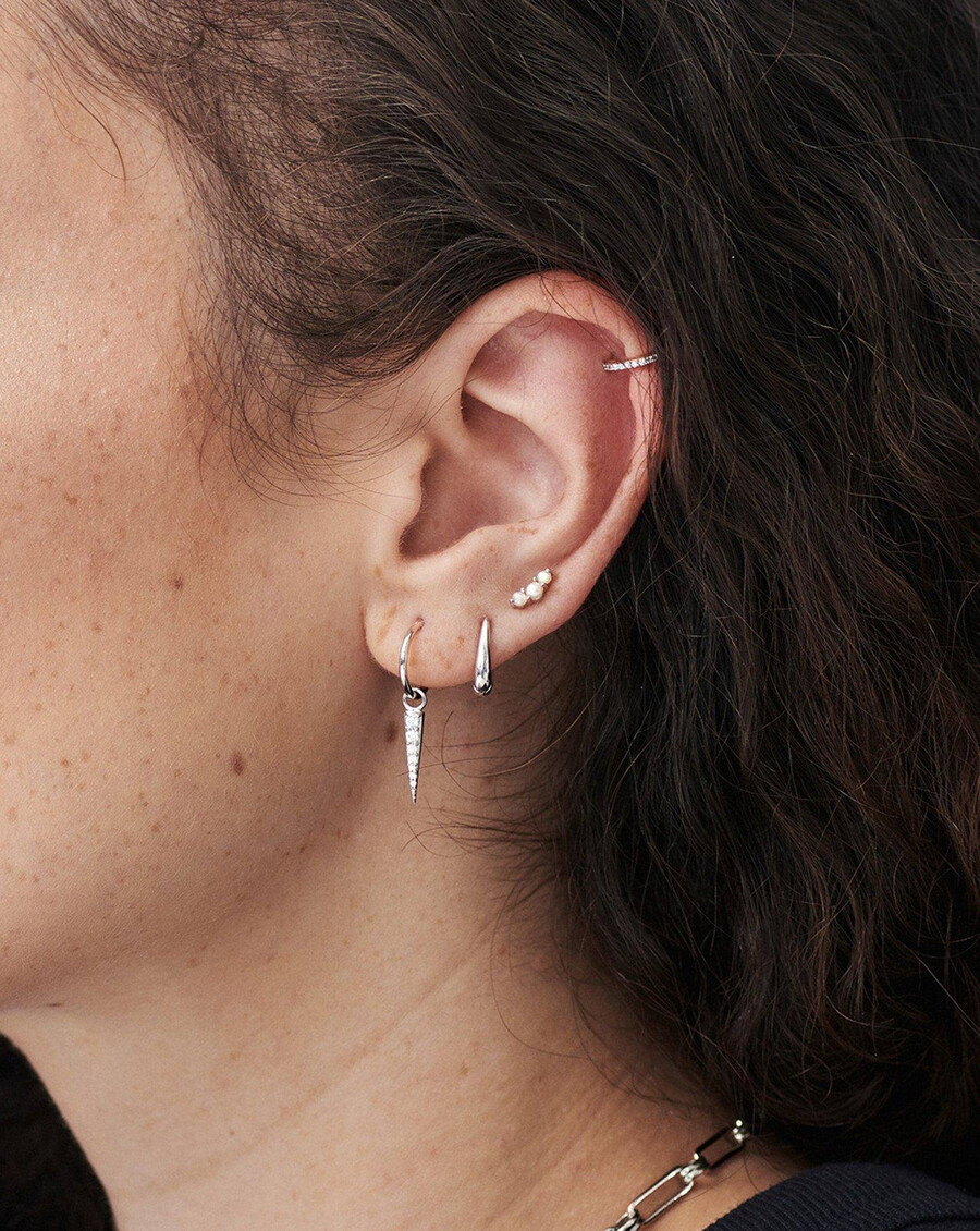 pendientes de aro pequeños con dije de espiga pavé
