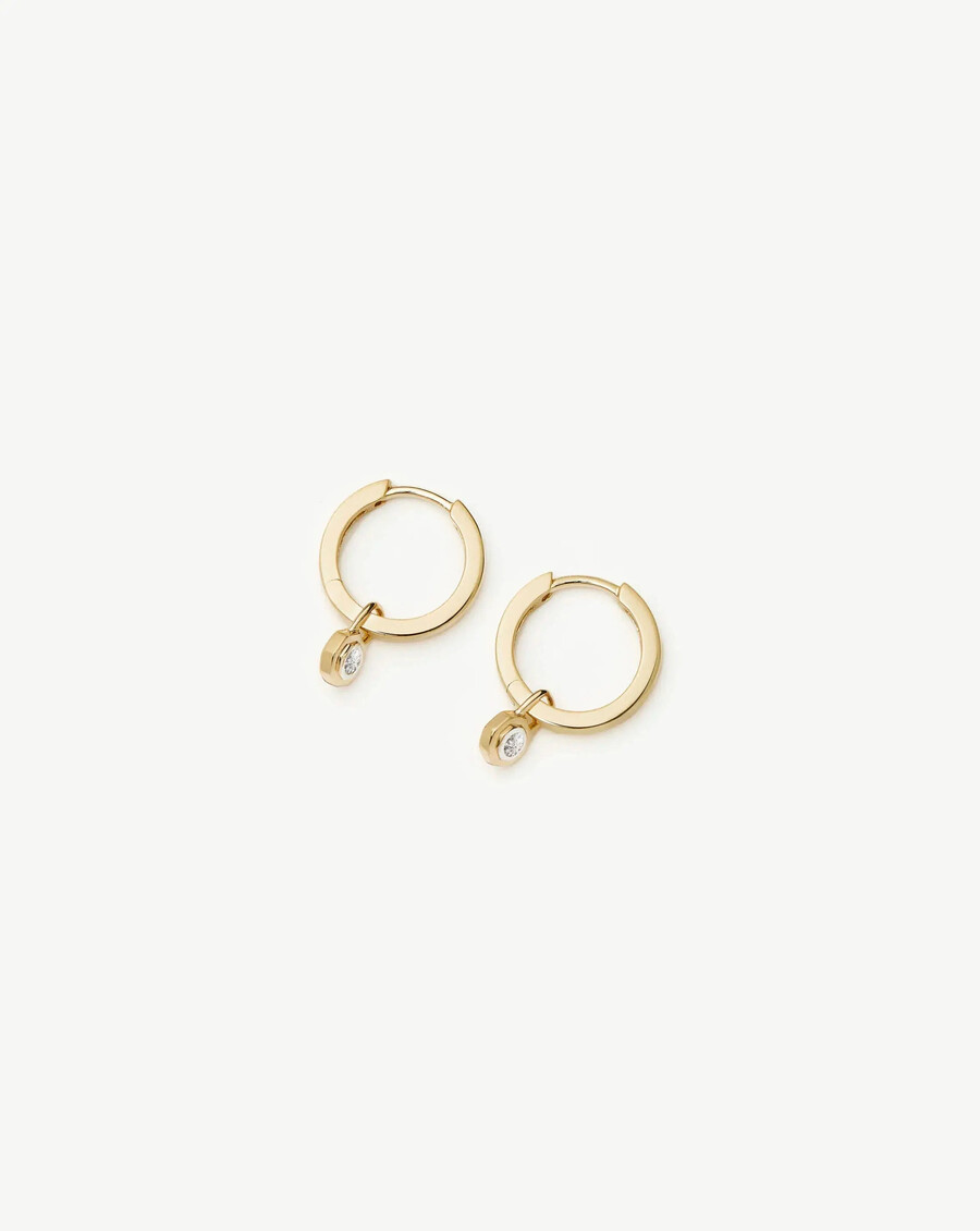 pendientes huggie lucy williams de oro macizo de 14 k con diamantes