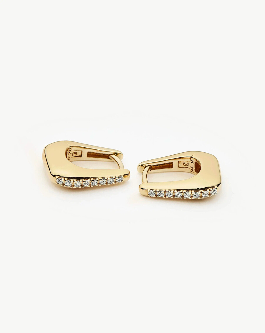 pendientes huggies arco de diamantes en oro macizo de 14 k de lucy williams