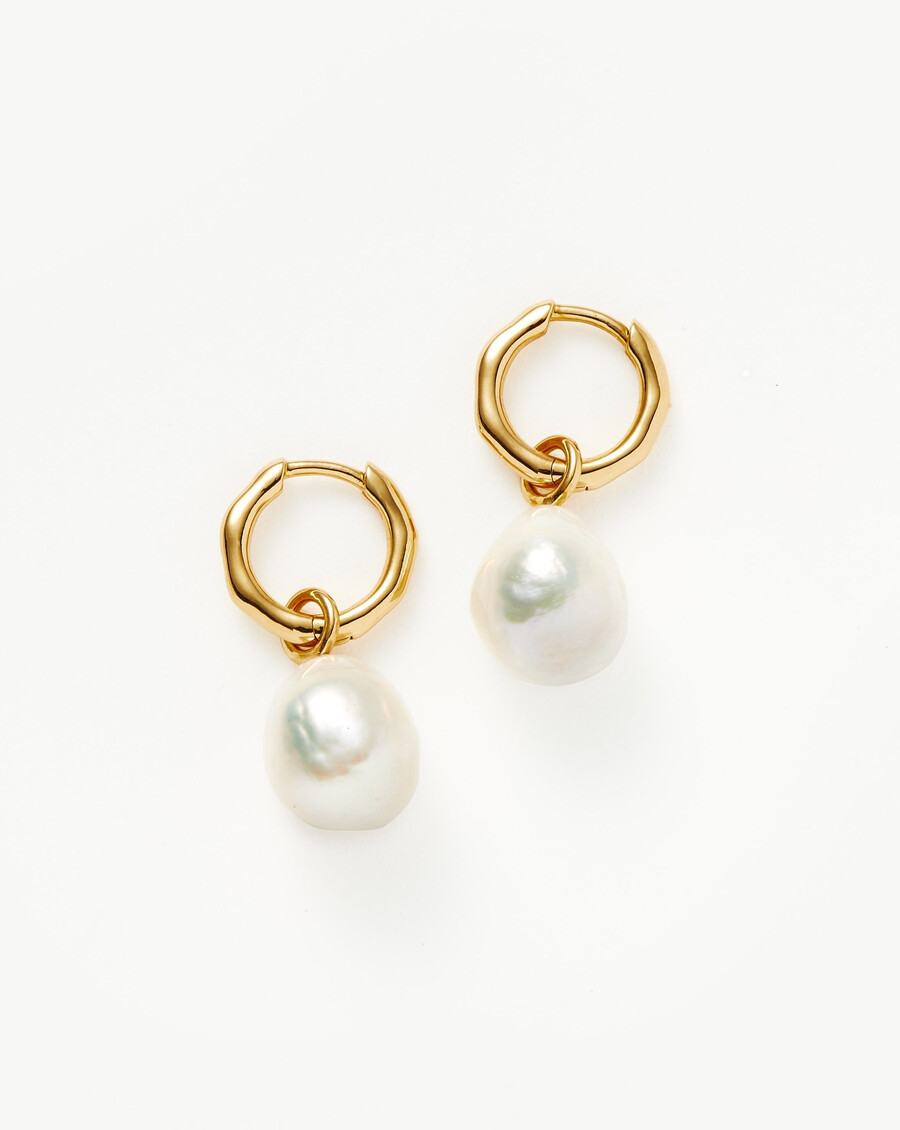 mini pendientes de aro con perlas