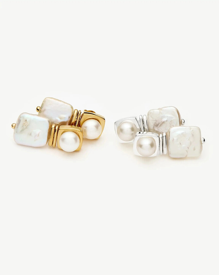 pendientes pequeños de perla cuadrada dorada