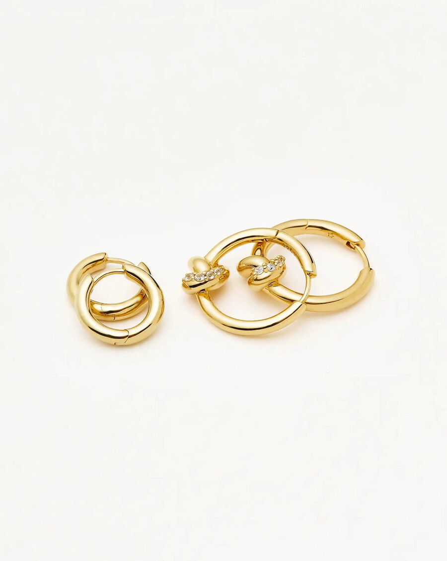 conjunto de pendientes con nudo pavé y túnel clásico de lucy williams