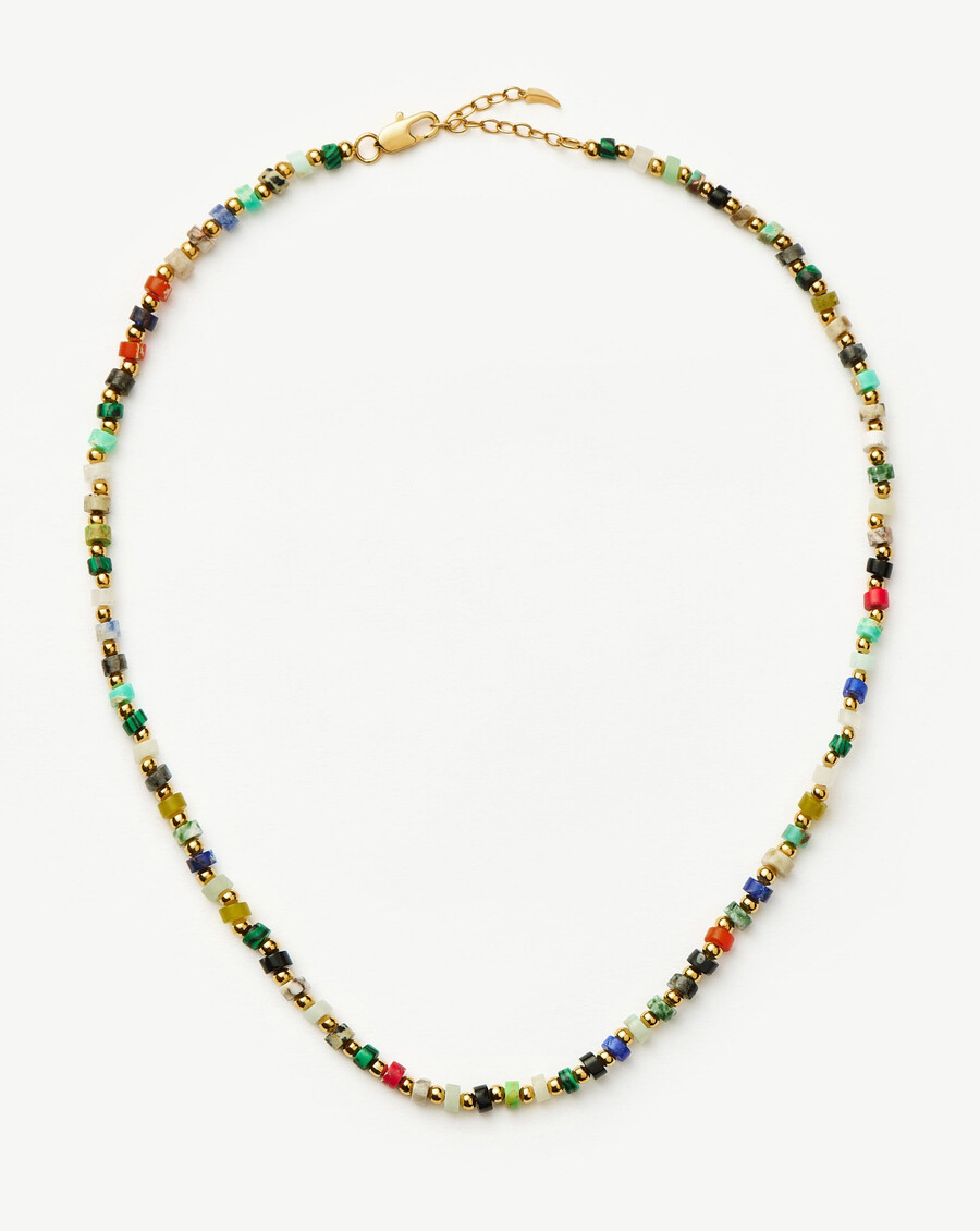 collar corto de cuentas