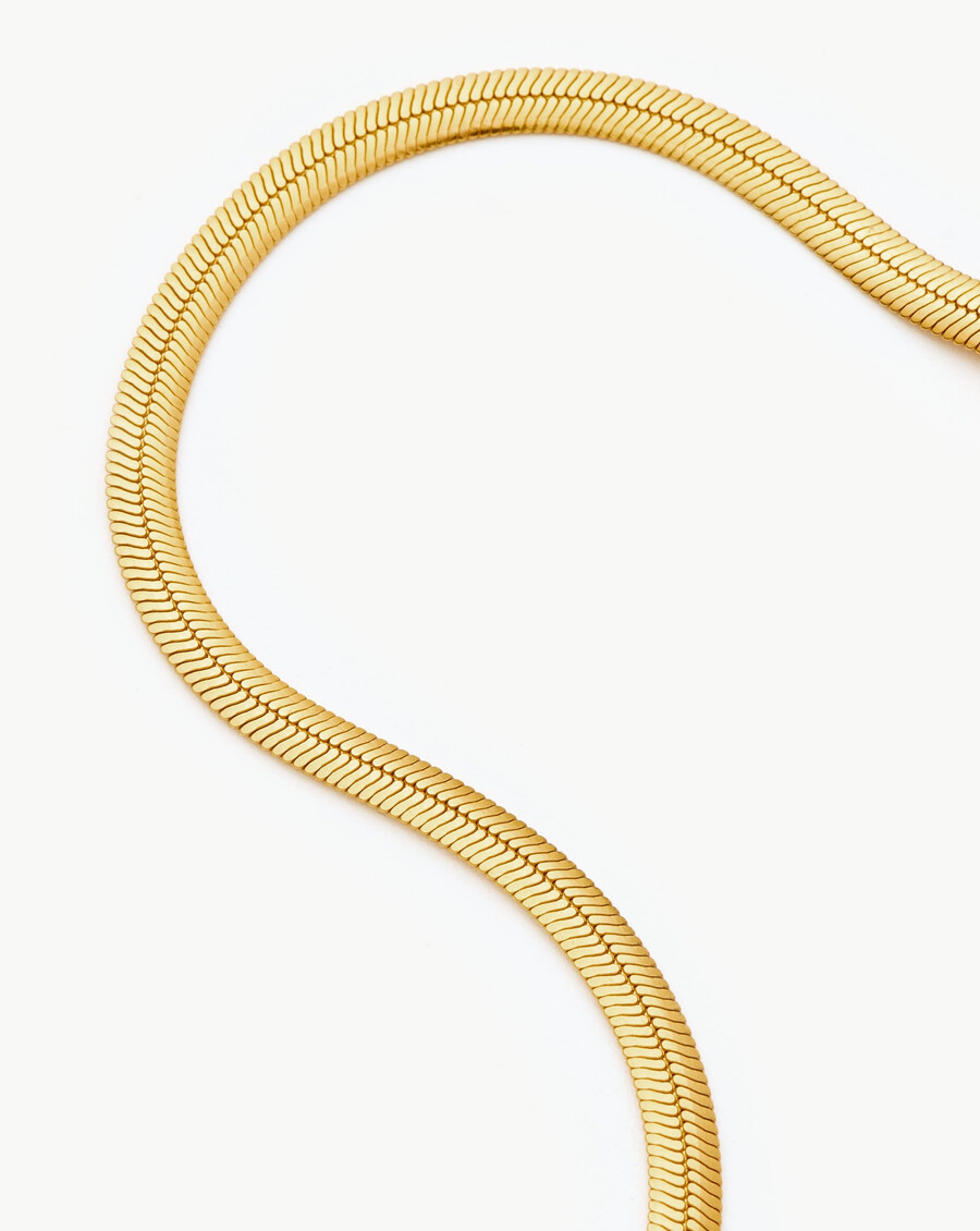 collar de cadena de serpiente plana