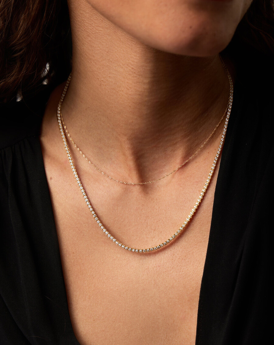collar de tenis con diamantes en oro macizo de 14 k
