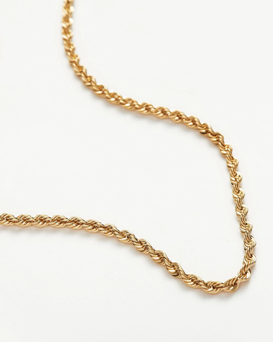 collar clásico fino de cadena de cuerda