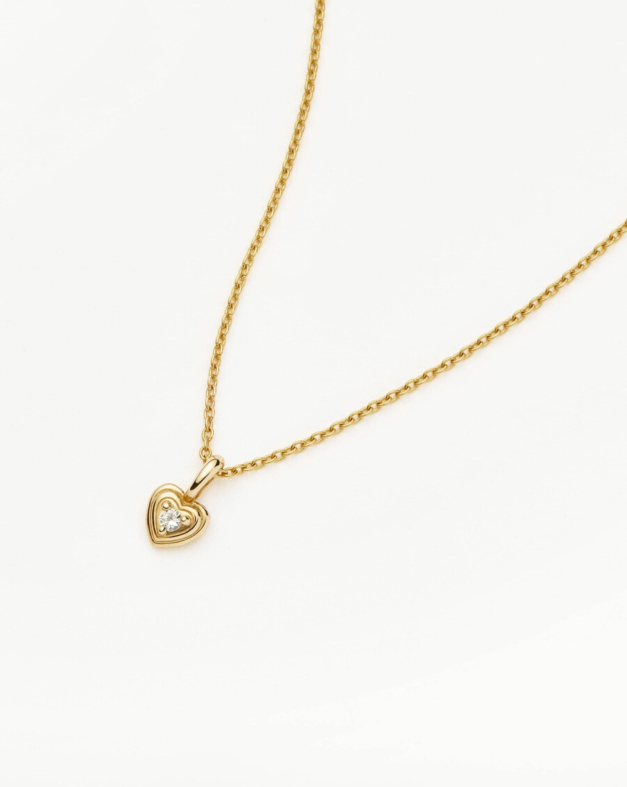 collar con mini colgante de corazón de diamantes en oro macizo de 14 k