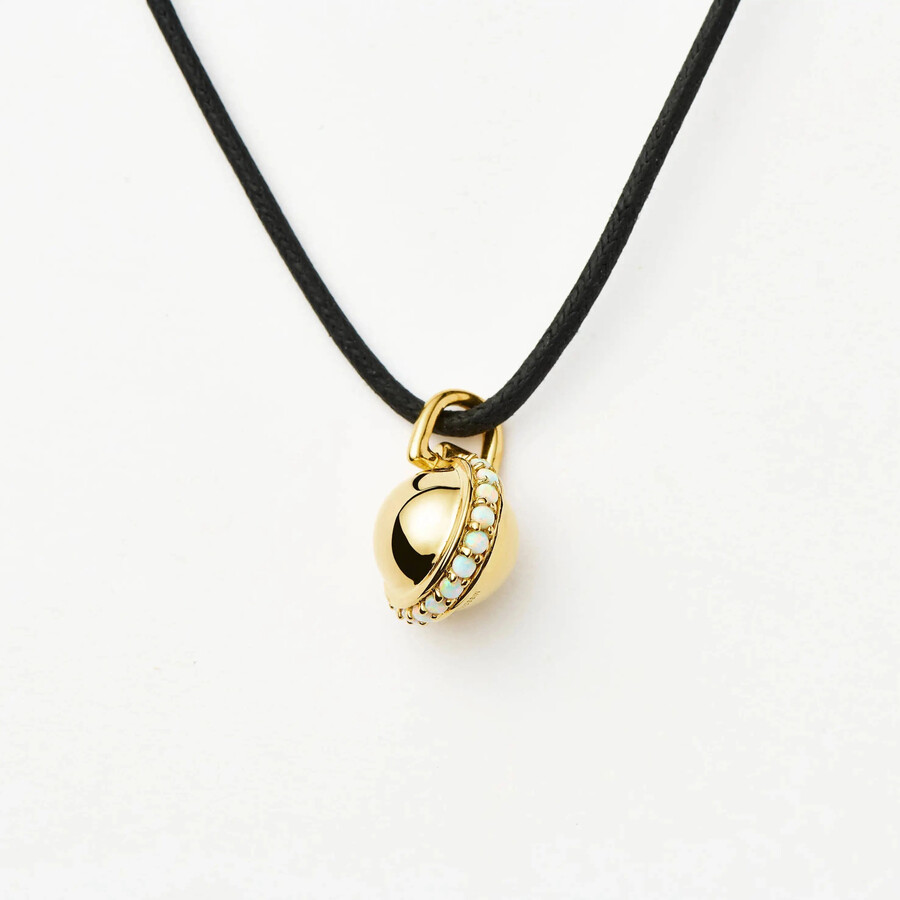 collar de cordón con colgante de opalita