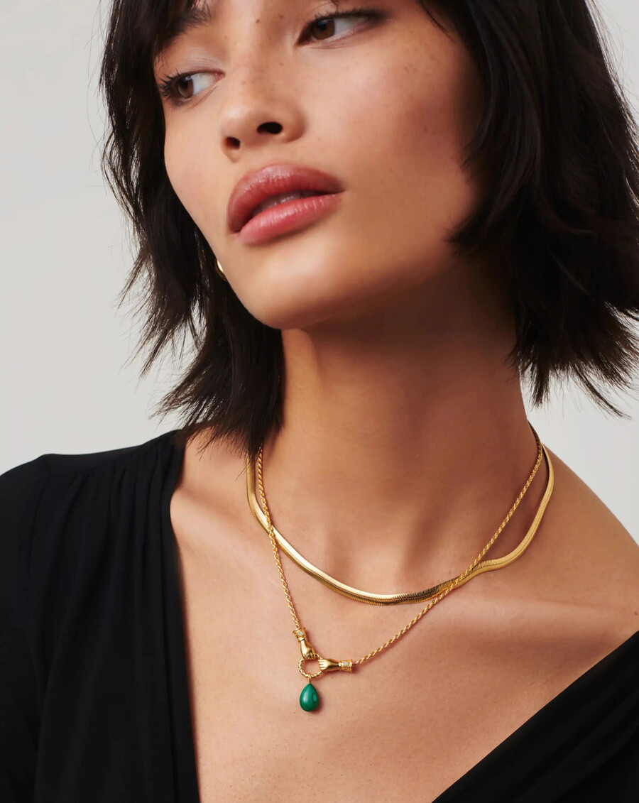 collar con colgante de gota en buenas manos de harris reed - malaquita