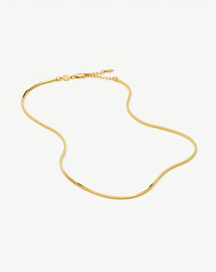 collar corto de cadena de serpiente cuadrada de lucy williams oro