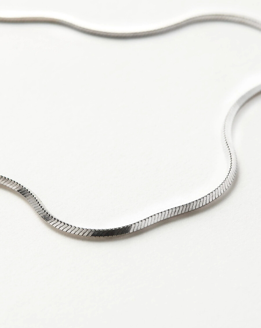 collar corto de cadena de serpiente cuadrada de lucy williams