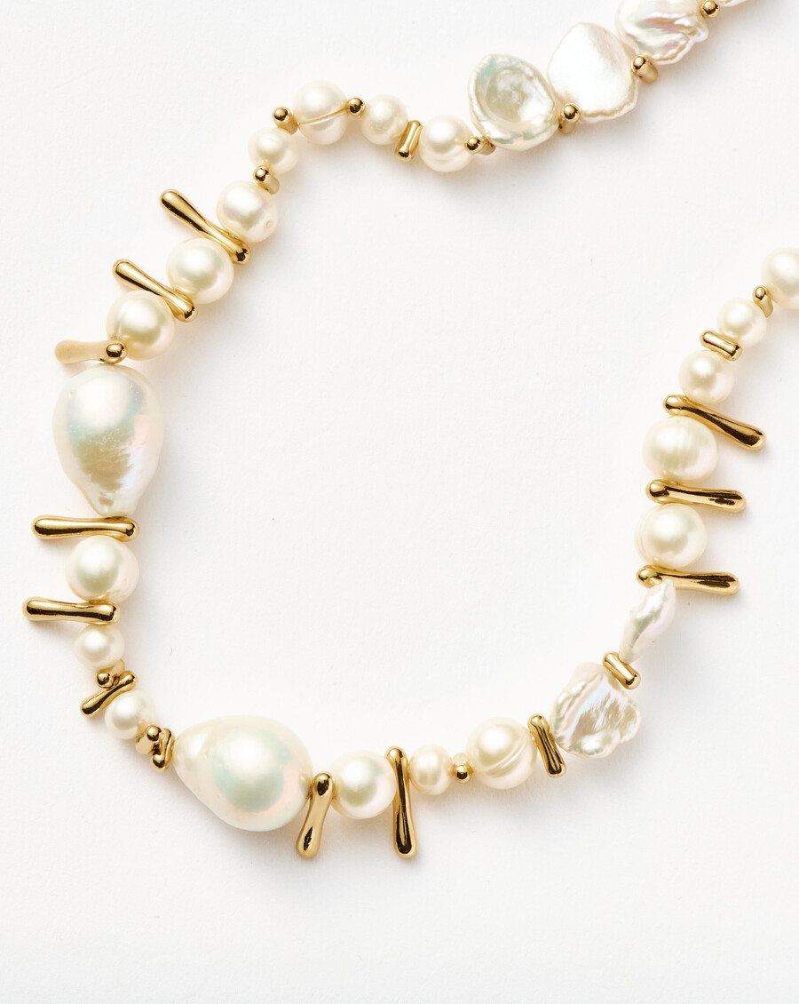 collar de perlas mixtas con cuentas llamativas - dorado