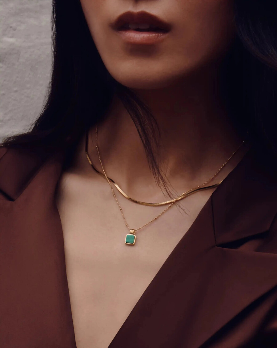 collar cuadrado de malaquita de lucy williams