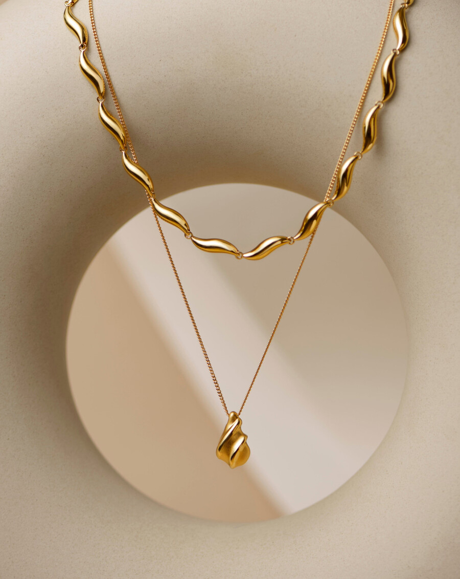 collar de cadena de eslabones con la firma savi - dorado