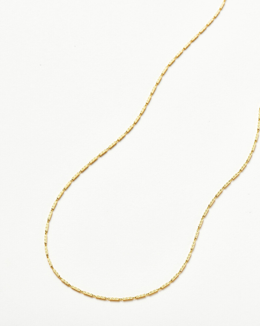 collar de cadena de eslabones texturizados savi