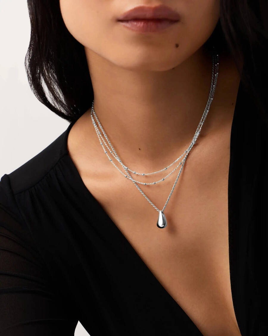 collar con colgante de gota escultural savi - plata de ley