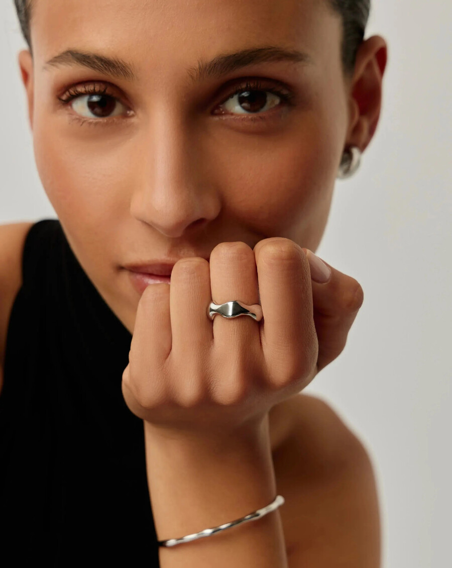 anillo apilable eny puffy - plata