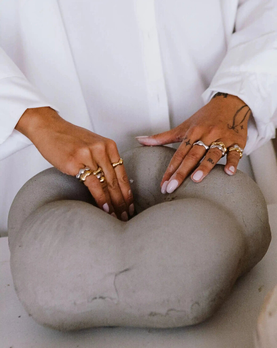 anillo apilable eny puffy - plata