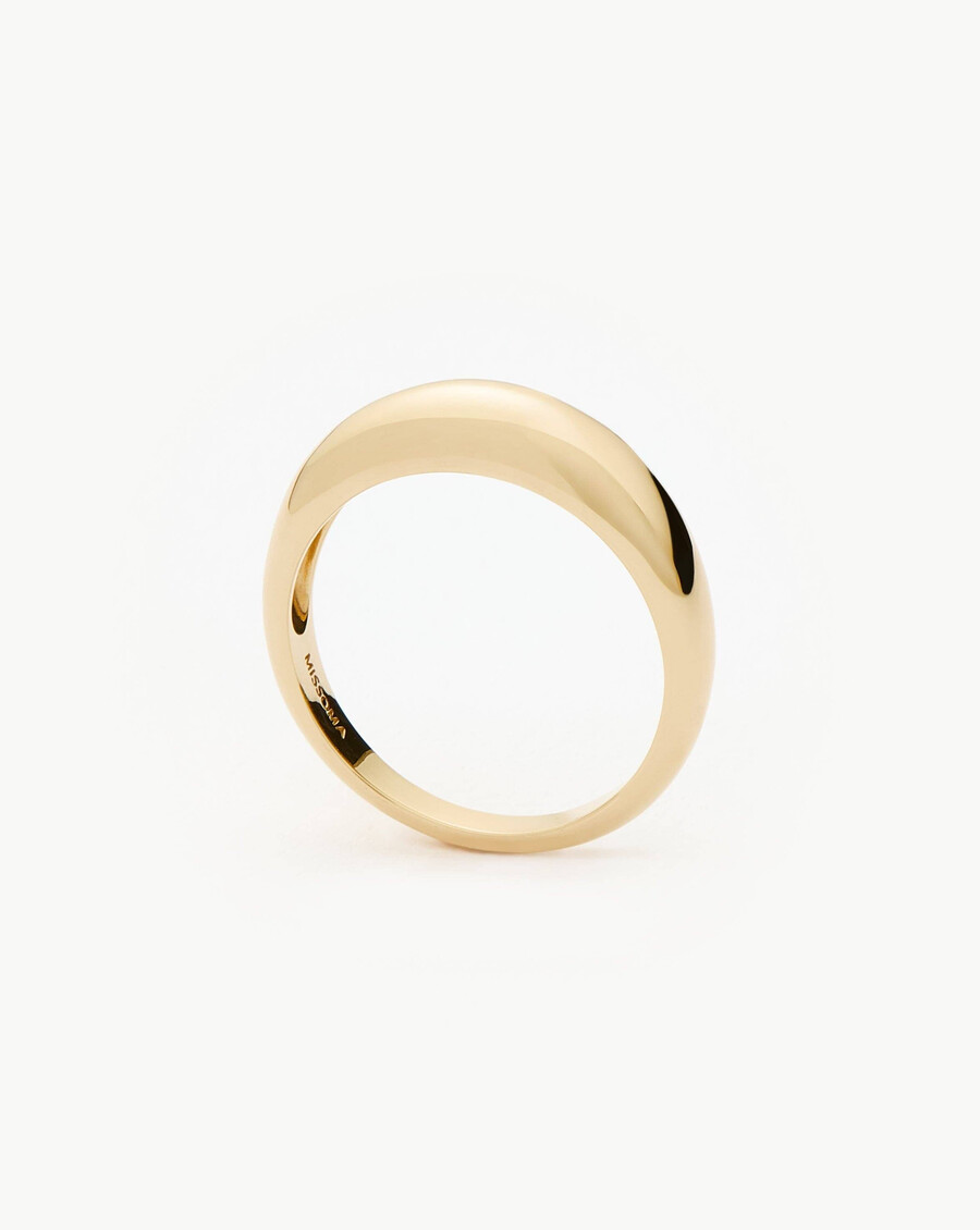anillo clásico de cúpula de oro macizo de 14 k
