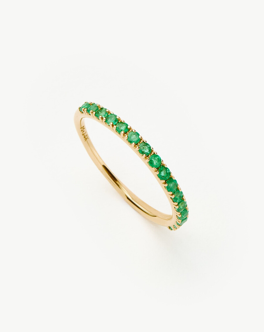 anillo de eternidad de media esmeralda en oro macizo de 14 k