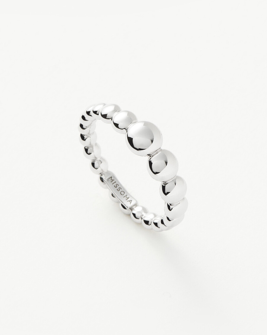 anillo apilable con cuentas