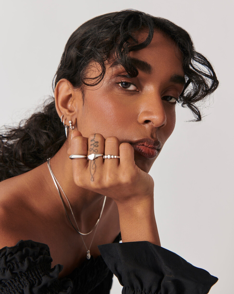 anillo apilable con cuentas