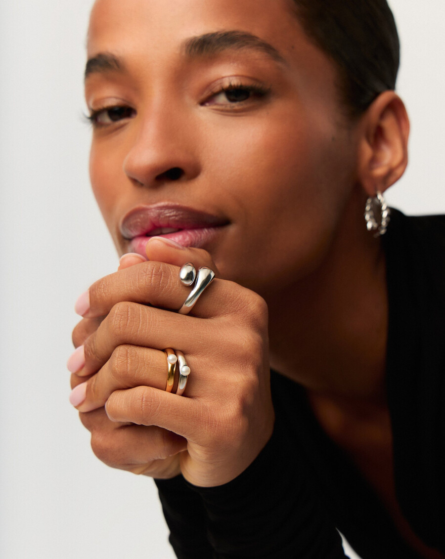 anillo apilable clásico con perla de botón - plata
