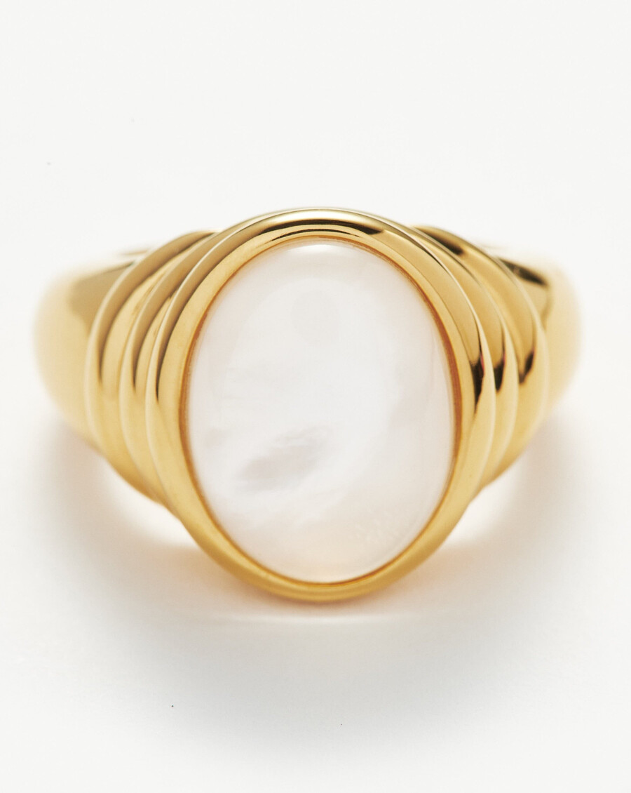 anillo grueso con piedras preciosas ovaladas savi ridge
