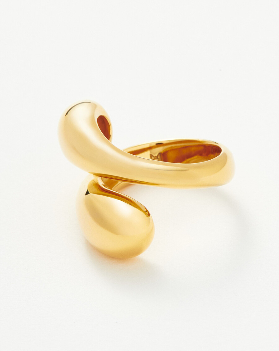 anillo cruzado escultural savi - oro vermeil de 18 k